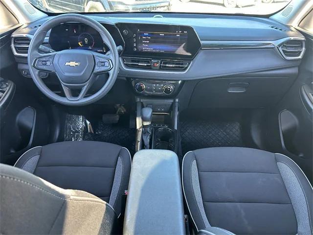 used 2025 Chevrolet TrailBlazer car, priced at $22,100