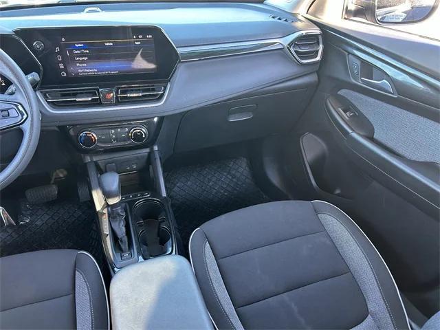 used 2025 Chevrolet TrailBlazer car, priced at $22,100