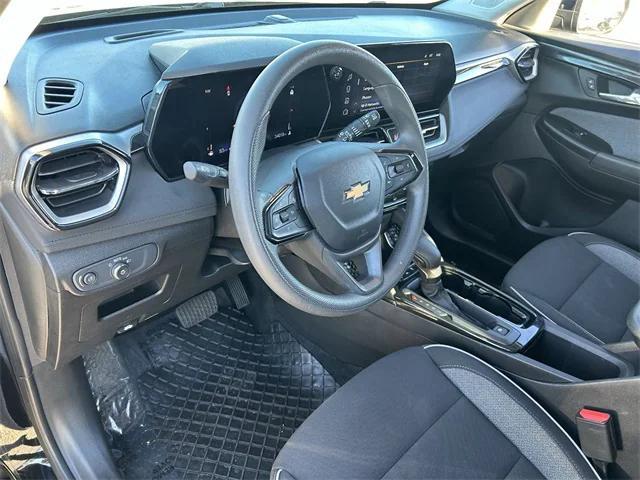 used 2025 Chevrolet TrailBlazer car, priced at $22,100