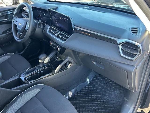 used 2025 Chevrolet TrailBlazer car, priced at $22,100