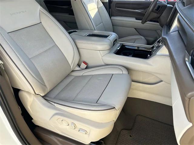 used 2022 GMC Yukon car, priced at $50,995