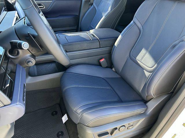 new 2026 INFINITI QX80 car, priced at $100,892