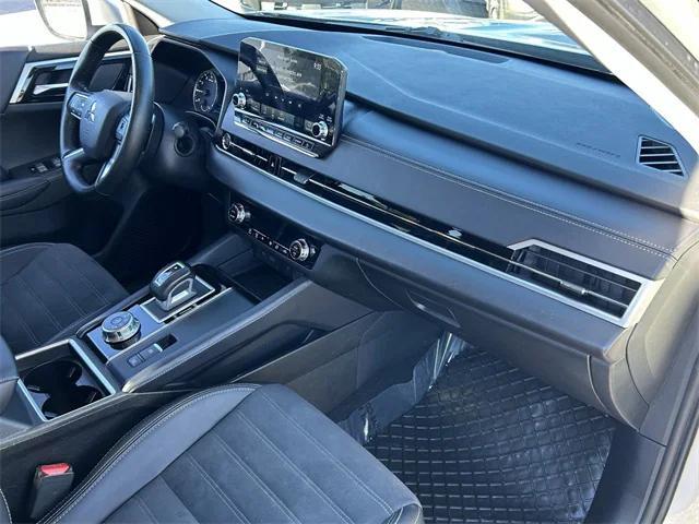 used 2024 Mitsubishi Outlander car, priced at $20,100
