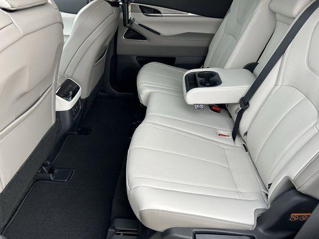 new 2027 INFINITI QX60 car, priced at $60,125