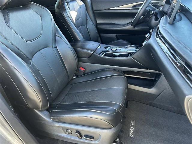 used 2025 INFINITI QX60 car, priced at $47,250