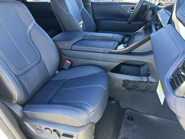 new 2026 INFINITI QX80 car, priced at $102,628