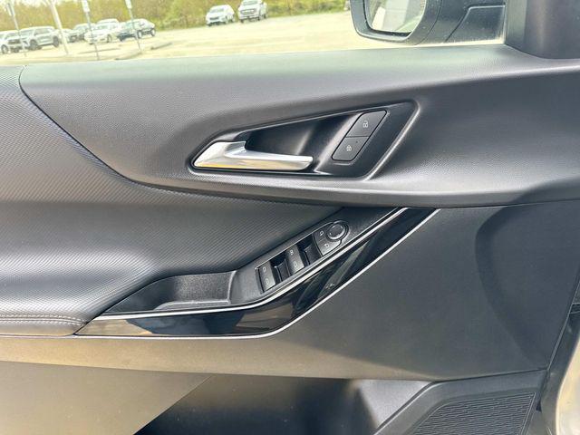 used 2025 Chevrolet Equinox car, priced at $25,800