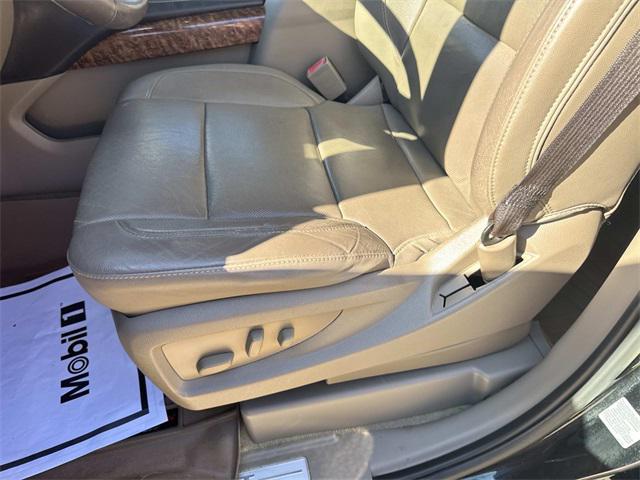 used 2017 Chevrolet Suburban car, priced at $20,961