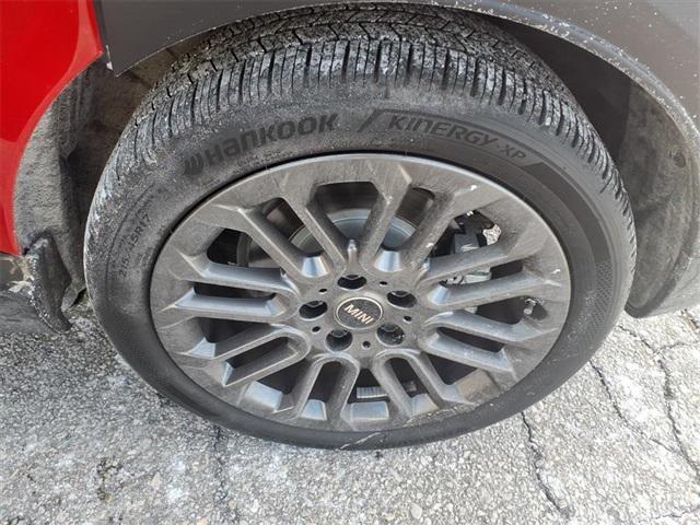 used 2025 MINI Hardtop car, priced at $32,553