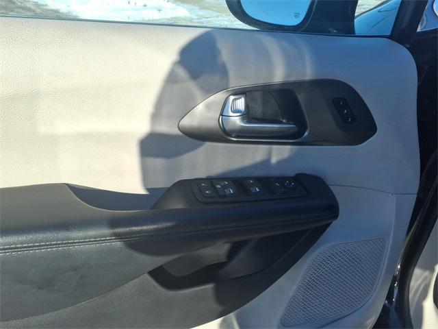 used 2019 Chrysler Pacifica car, priced at $21,369