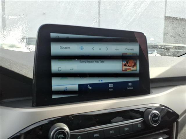 used 2022 Ford Escape car, priced at $20,492