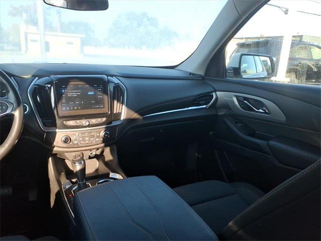 used 2020 Chevrolet Traverse car, priced at $17,599