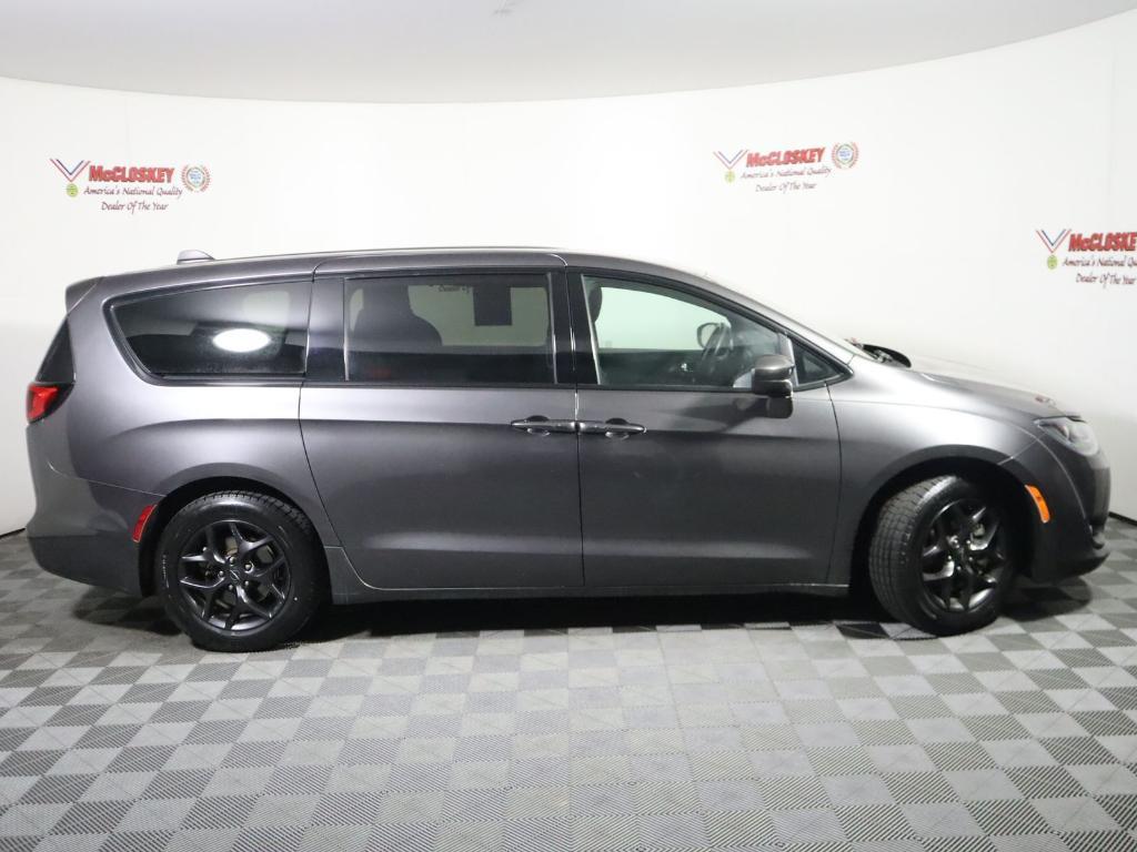 used 2018 Chrysler Pacifica car, priced at $15,995