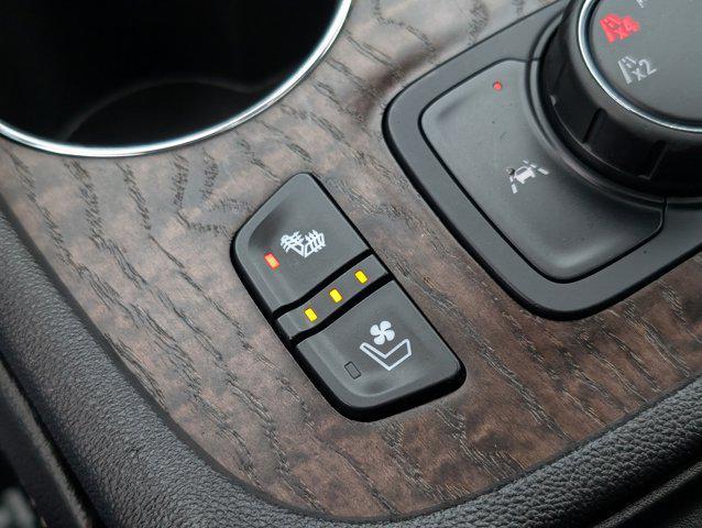 used 2021 GMC Acadia car, priced at $26,760