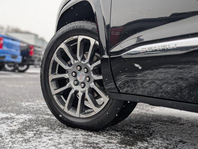 used 2021 GMC Acadia car, priced at $26,760