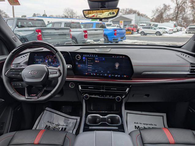 used 2025 Chevrolet Traverse car, priced at $50,850