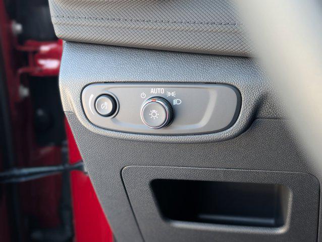 new 2026 Chevrolet TrailBlazer car, priced at $28,195