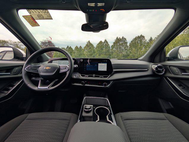 used 2026 Chevrolet Equinox car, priced at $28,999