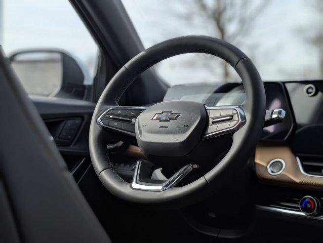 new 2026 Chevrolet Equinox car, priced at $41,194