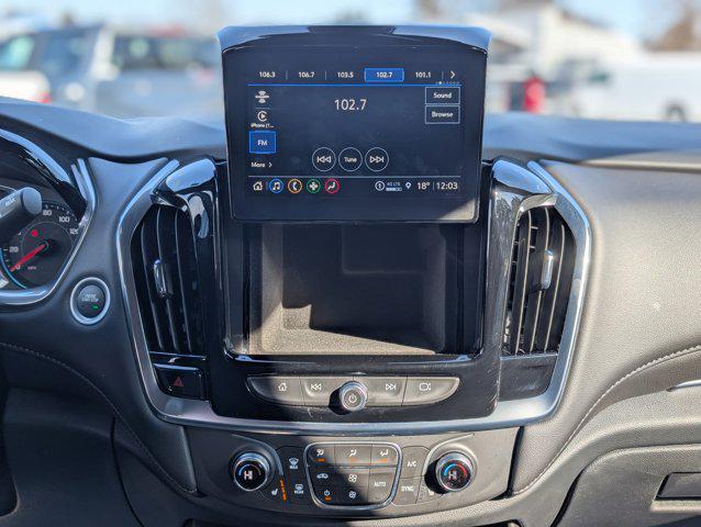 used 2023 Chevrolet Traverse car, priced at $32,400