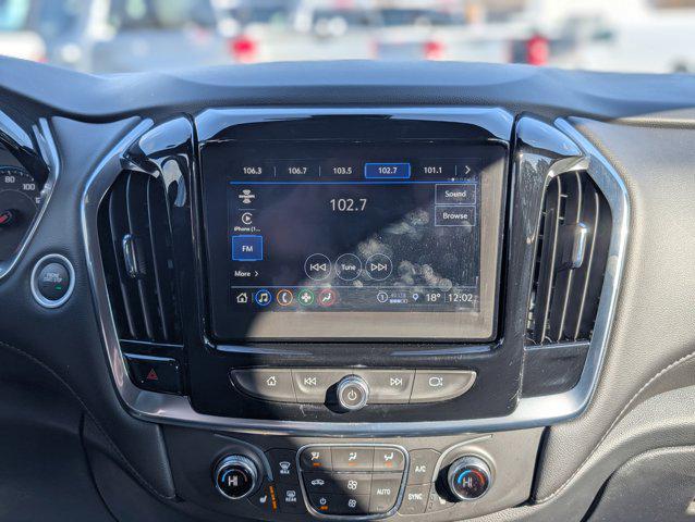 used 2023 Chevrolet Traverse car, priced at $32,400