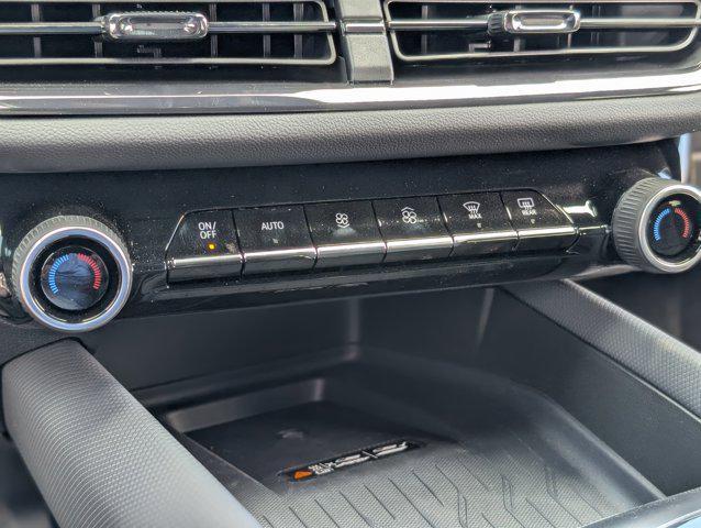 new 2025 Chevrolet Equinox EV car, priced at $57,985