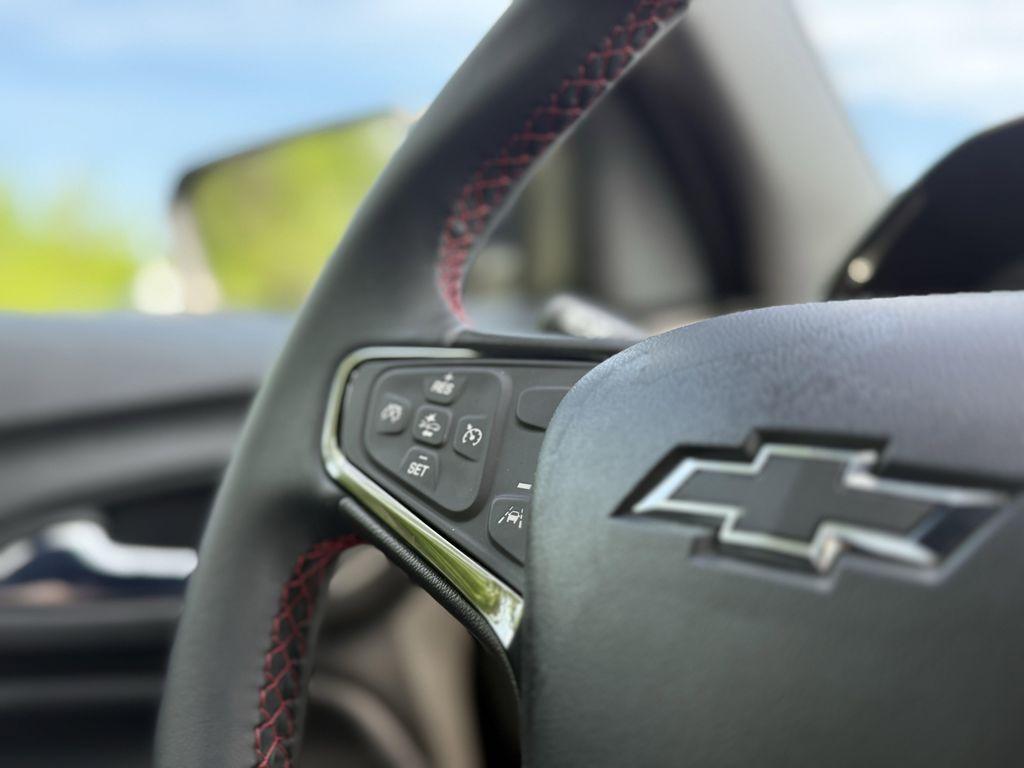 used 2023 Chevrolet Equinox car, priced at $26,750
