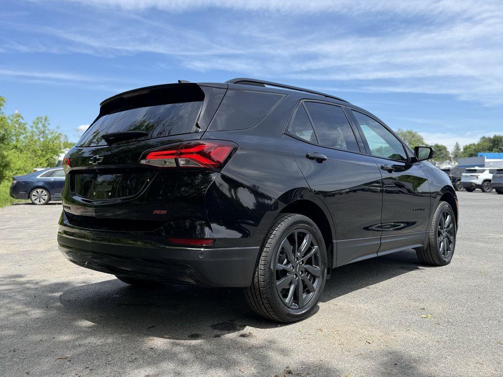 used 2023 Chevrolet Equinox car, priced at $26,750