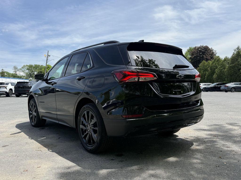 used 2023 Chevrolet Equinox car, priced at $26,750