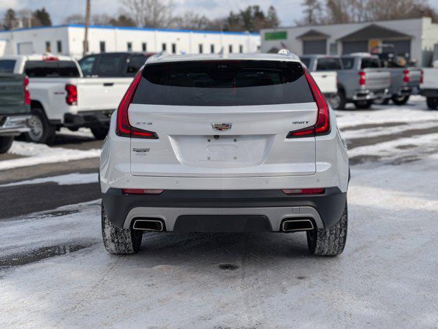 used 2022 Cadillac XT4 car, priced at $23,839
