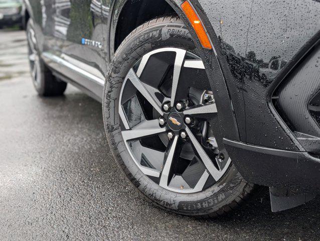 new 2025 Chevrolet Equinox EV car, priced at $46,890