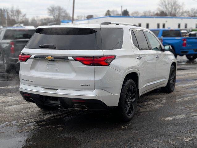 used 2023 Chevrolet Traverse car, priced at $27,999