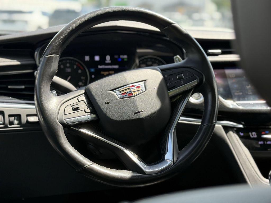 used 2020 Cadillac XT6 car, priced at $25,999