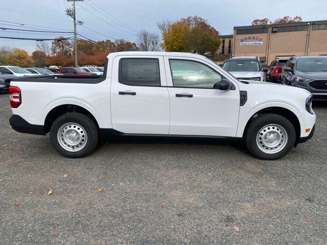 new 2025 Ford Maverick car, priced at $30,637