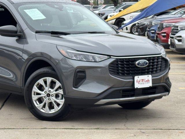 used 2025 Ford Escape car, priced at $26,957