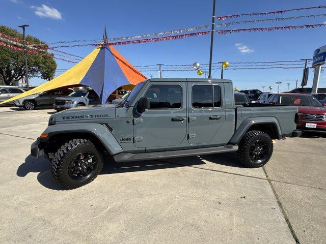 used 2025 Jeep Gladiator car, priced at $39,412