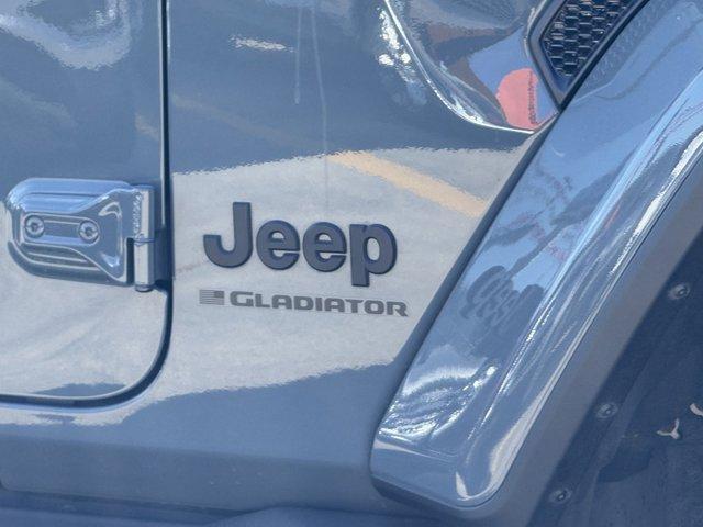 used 2025 Jeep Gladiator car, priced at $39,412