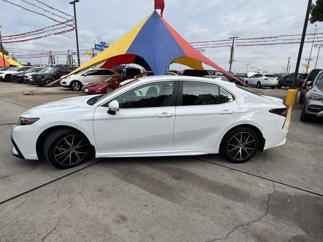 used 2024 Toyota Camry Hybrid car, priced at $28,249