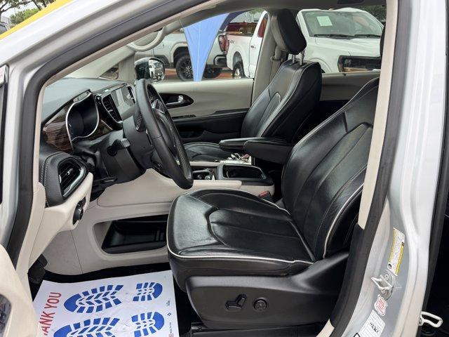 used 2024 Chrysler Pacifica car, priced at $29,872