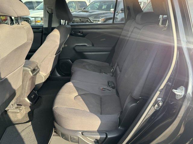 used 2023 Toyota Highlander car, priced at $26,886