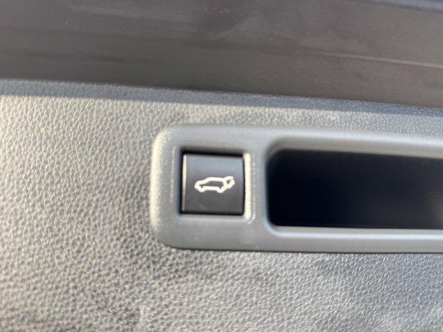 used 2023 Toyota Highlander car, priced at $26,886