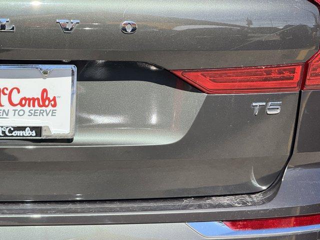 used 2021 Volvo XC60 car, priced at $24,983