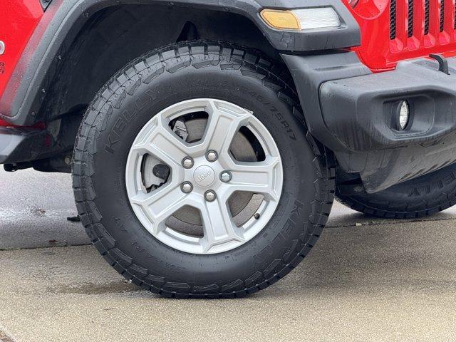 used 2018 Jeep Wrangler Unlimited car, priced at $23,471