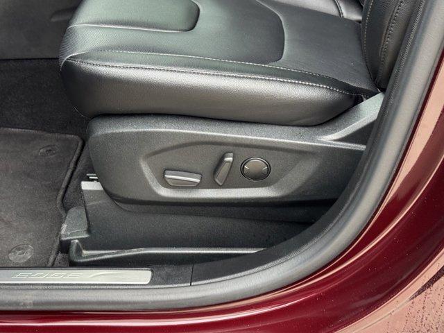 used 2022 Ford Edge car, priced at $29,878