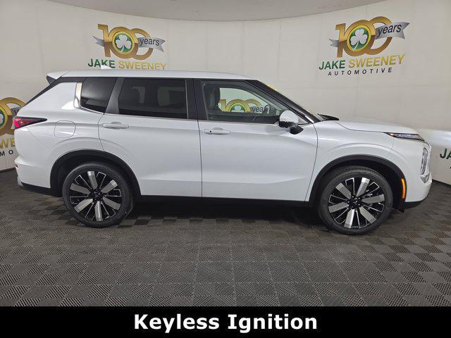 new 2025 Mitsubishi Outlander car, priced at $31,065