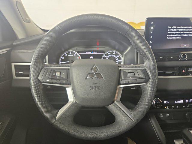 new 2026 Mitsubishi Outlander car, priced at $29,030