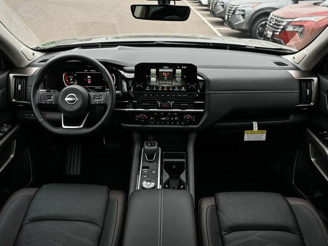 new 2025 Nissan Pathfinder car, priced at $47,899