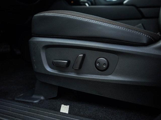 new 2025 Nissan Pathfinder car, priced at $38,299