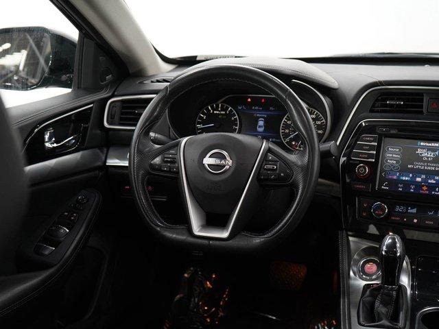 used 2023 Nissan Maxima car, priced at $27,998