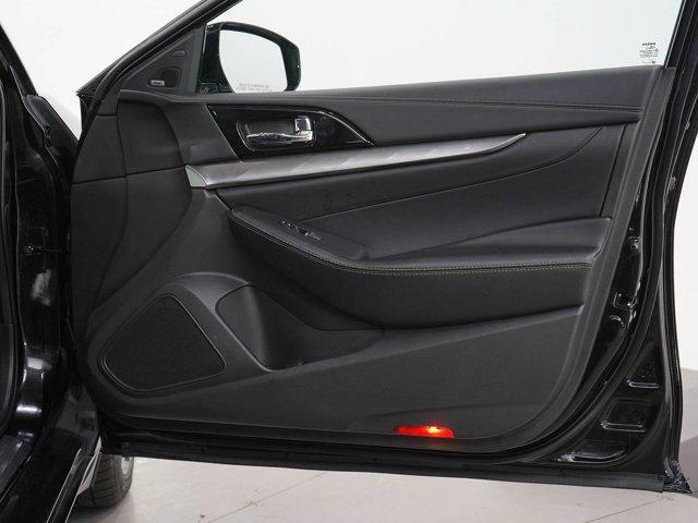 used 2023 Nissan Maxima car, priced at $27,998